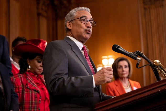 Democratic Edge in Senate Opens Narrow Path for Workplace Bills