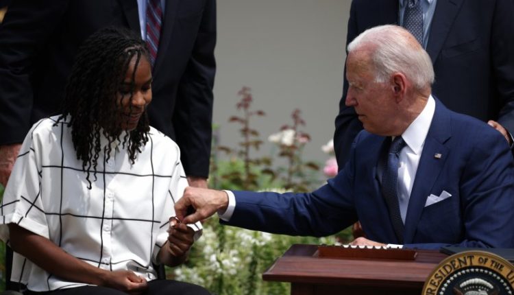 Joe Biden’s ‘Where’s Mom?’ Remarks Go Viral as Critics Jump